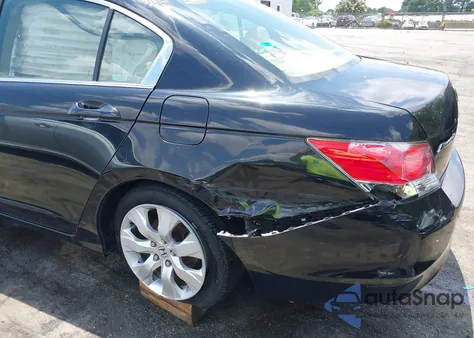 2009 Honda Accord 2.4 Ex-L from USA, damaged, VIN 1HGCP26839A092263